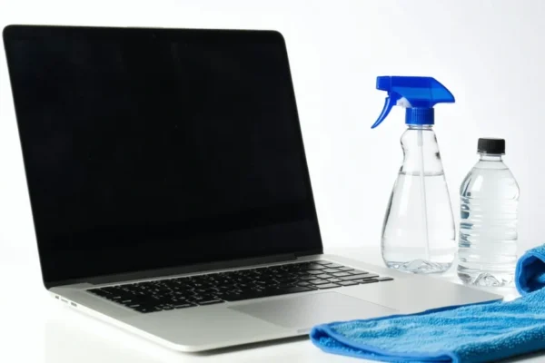 How to Clean Laptop Screen Safely: Complete UK Guide 2026